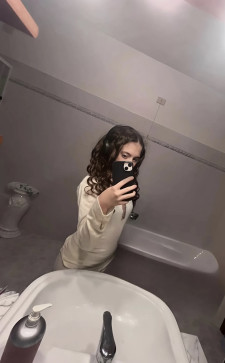 Aurora Cirullo, 18, Italy