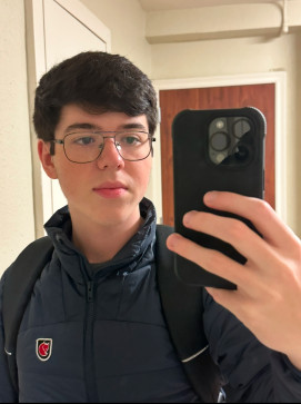 Mysty , 19, United States