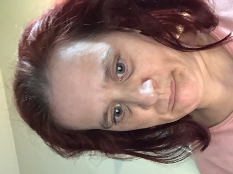 Angela, 40, Canada