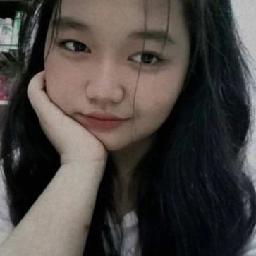 Xin, 20, Philippines