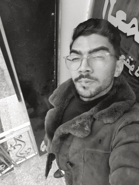 Zain Larab, 23, Algeria