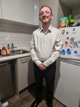 Little Power, 22, Australia
