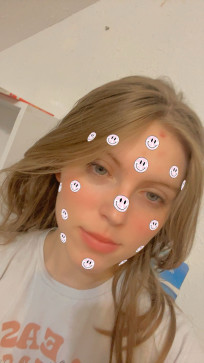 Aria, 18, United States