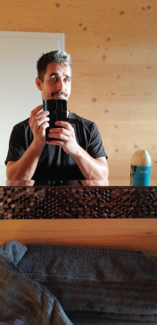 MrMcBubbles, 32, Slovakia