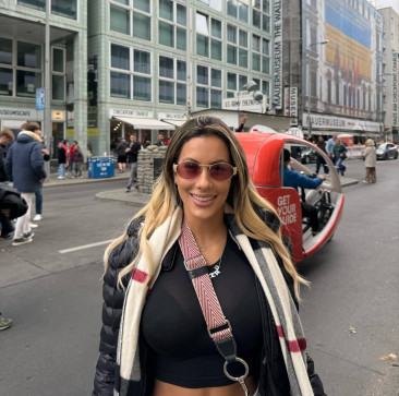 Ashley, 29, United States