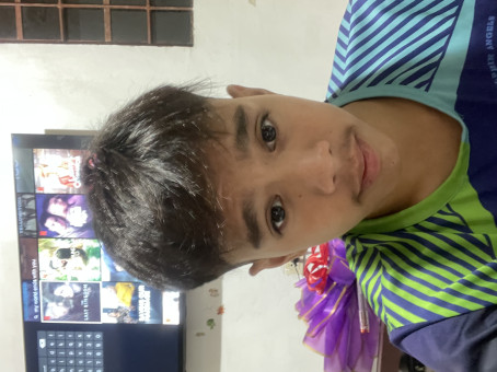 Miya Miga, 18, Philippines