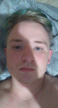 Andrew, 18, United States
