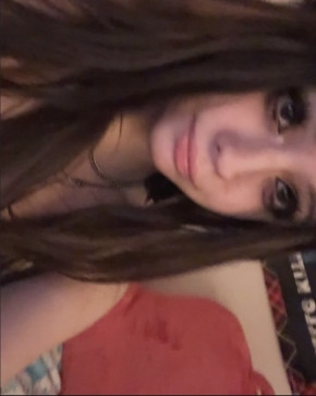 Isa, 28, United States