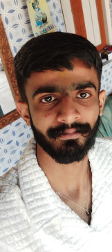 Satu, 21, India