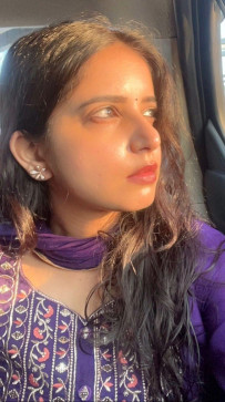 Vanshika, 26, India