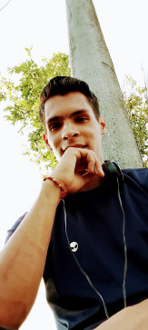 Eduardo, 26, Brazil