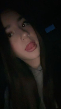 Sara, 18, Italy