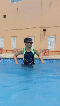 Devansh, 19, India