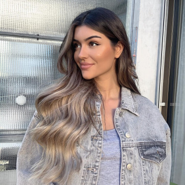 Tari, 36, United States