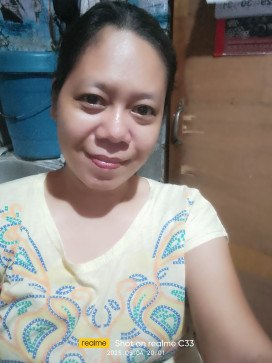 Thes, 41, Philippines