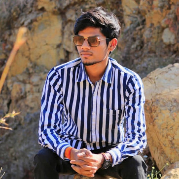 Ash, 25, India