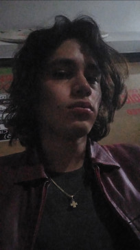 Peter R, 18, Mexico