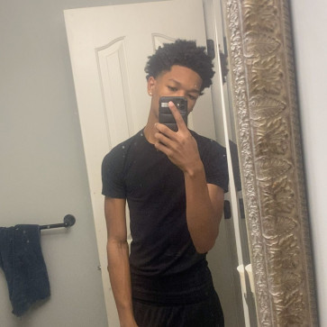 Monroe, 19, United States