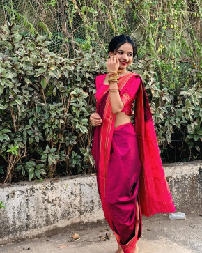Manu, 18, India