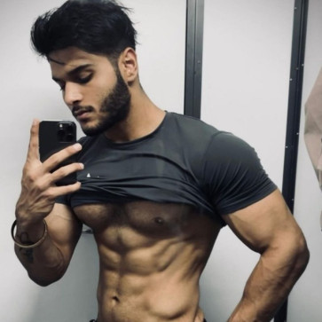 Rohit, 25, India