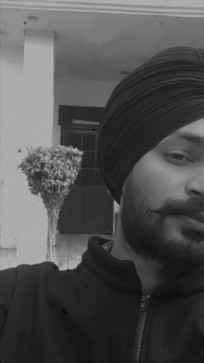 Avi Romana BHULLAR, 20, India