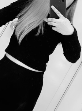 K, 35, Denmark