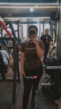 Sakshi, 27, India