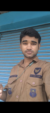 Arif, 22, India