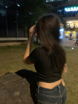 Yuki Kim, 19, Romania
