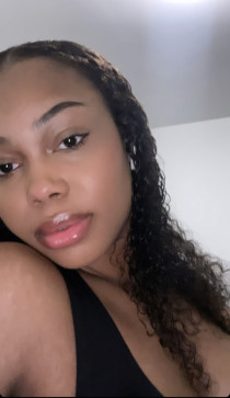 Mandy, 25, United States