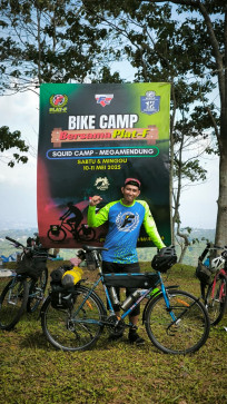 , 36, Indonesia