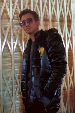 Facthuzaif, 20, India