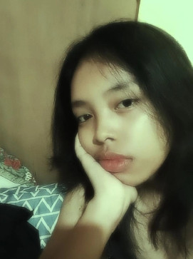 Kym Canoy, 19, Philippines