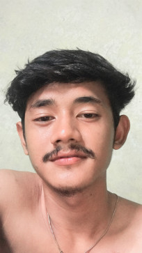 Boker Ganteng, 18, Indonesia