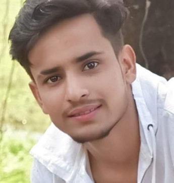 Shaquib Ansari, 18, India