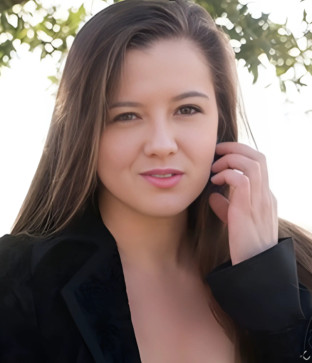 Daisy, 26, United States