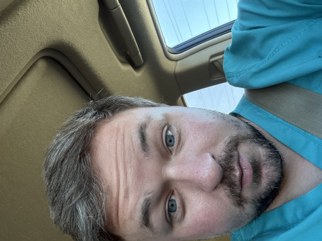 James, 31, United States
