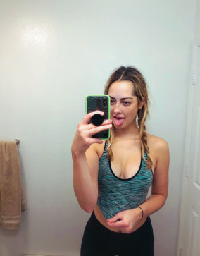 Camila1, 21, United States