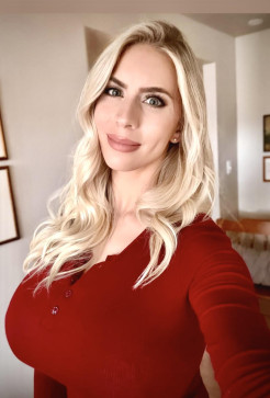 Tinderfrida5 S, 42, United States
