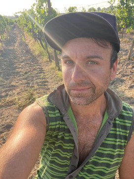 Hzmzabl Bl, 39, United Kingdom