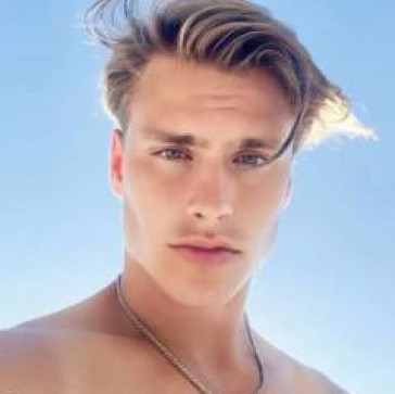 Khs, 19, Australia