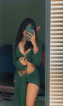 Lana, 19, Cambodia