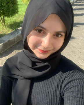 Trisha, 23, Qatar