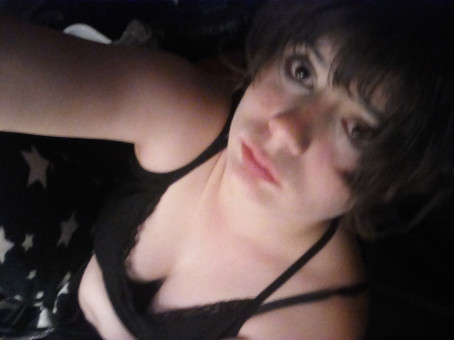 Alexi, 18, Canada