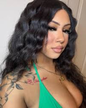 Camp Naomi, 25, United States