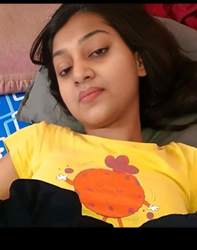 Leena, 21, India