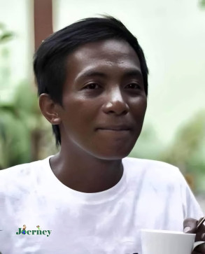 James, 26, Philippines