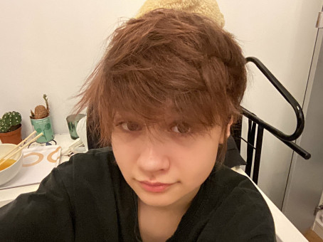 Pawwy, 18, France