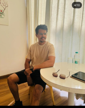 Ronnny, 26, India
