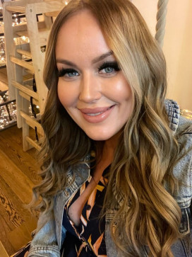 Ashley, 34, United States